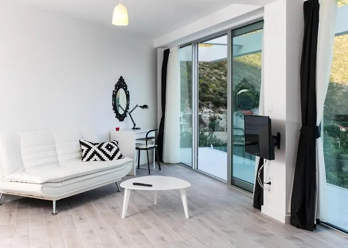 Dupcic 빌라 자톤